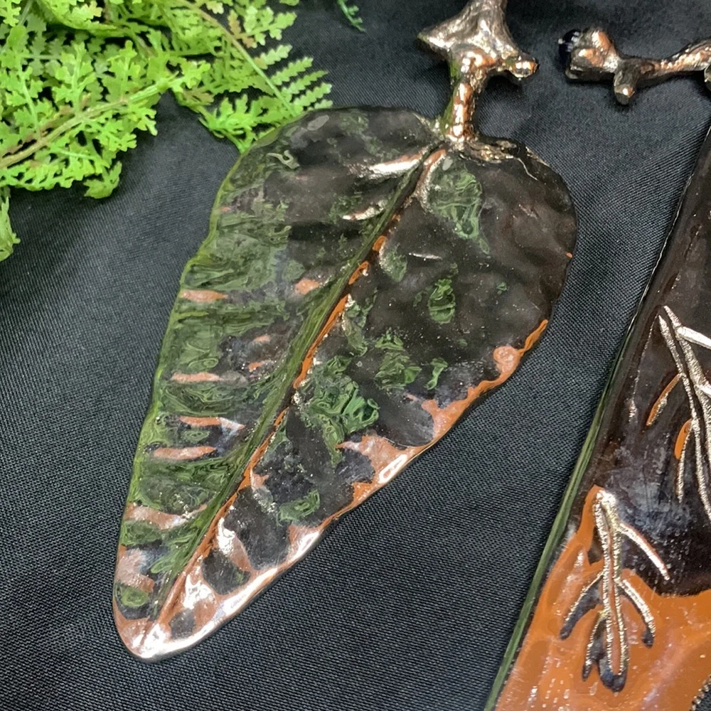 Bombay company amethyst collection silver branch & leaf wedding cake serving set - Picture 5 of 12